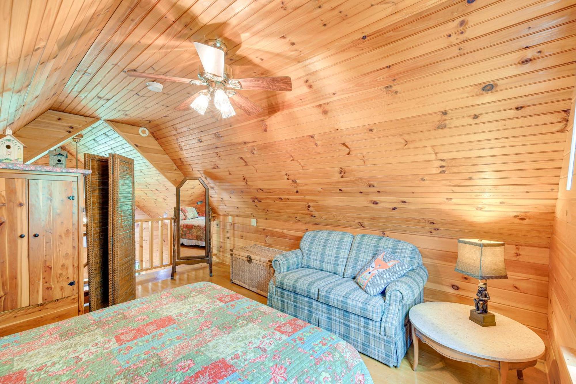 Quaint Blue Ridge Cabin Rental With On-Site Stream! Sparta Kültér fotó