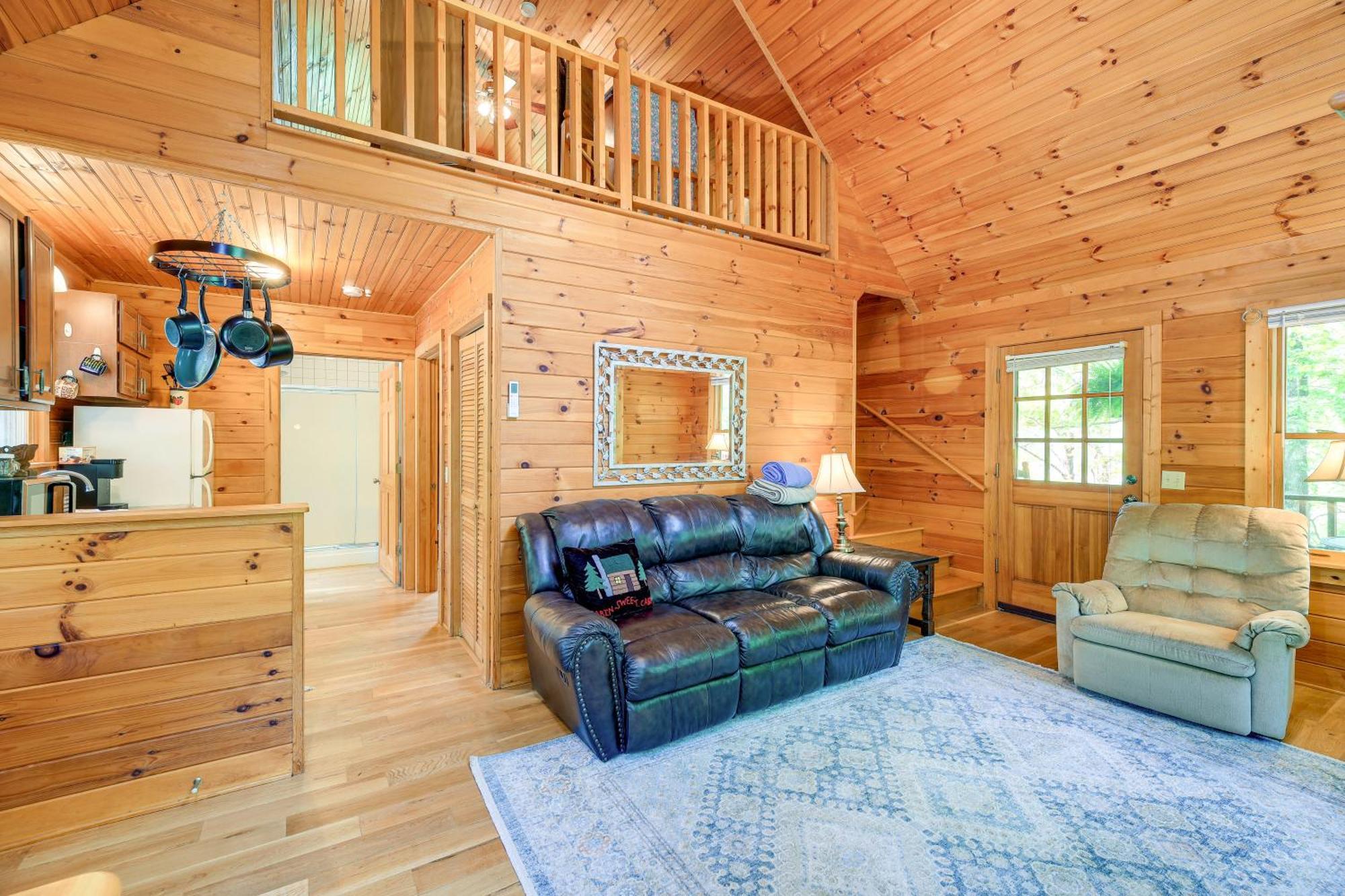 Quaint Blue Ridge Cabin Rental With On-Site Stream! Sparta Kültér fotó